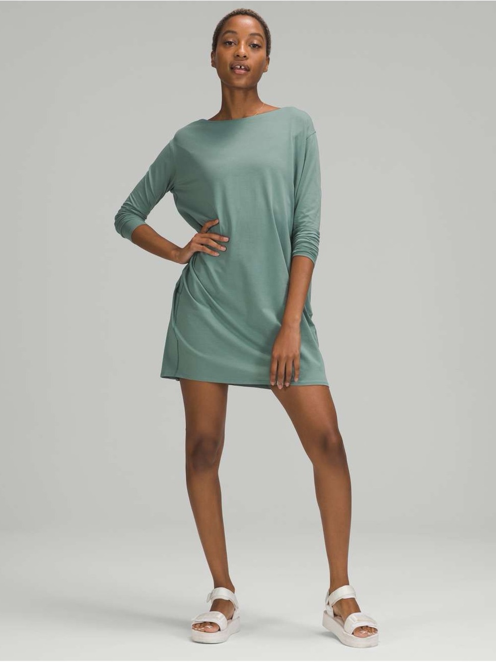Lululemon Back in Action Dress Tidewater Teal Sage Green Size 6 (Fits Larger)